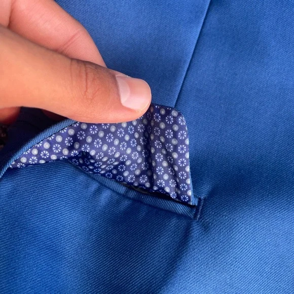 Isaac Mizrahi Vibrant Blue Pants and Blazer